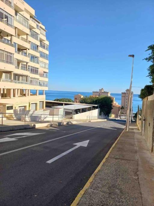 70 Sqm Apartment With Seaview In Arenales Del Sol. Exterior photo